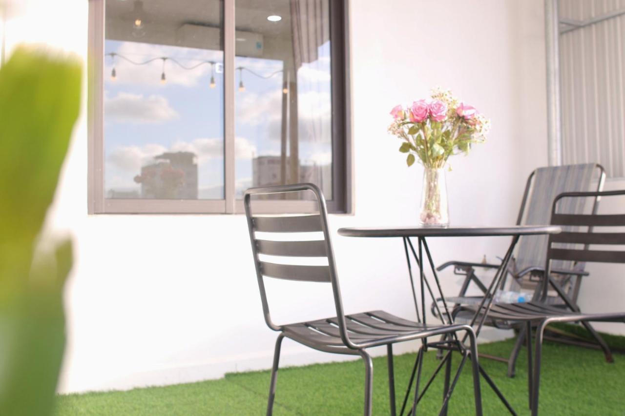 The Navis Hotel & Apartment Da Nang Buitenkant foto